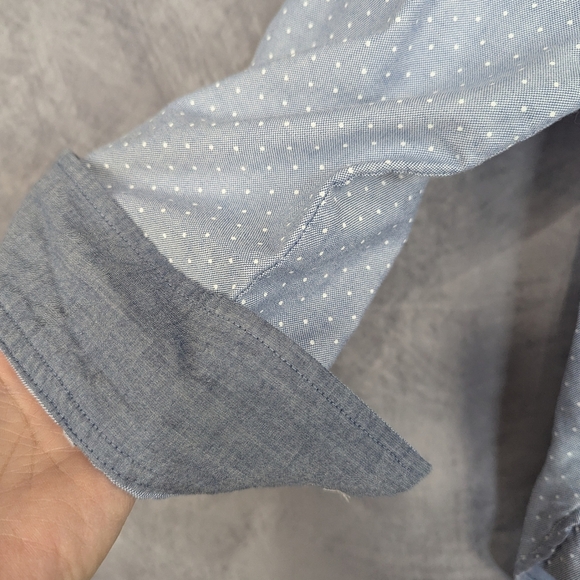 Tommy Hilfiger XL Button Down Shirt Blue With White Polka Dots Pristine - Picture 9 of 12